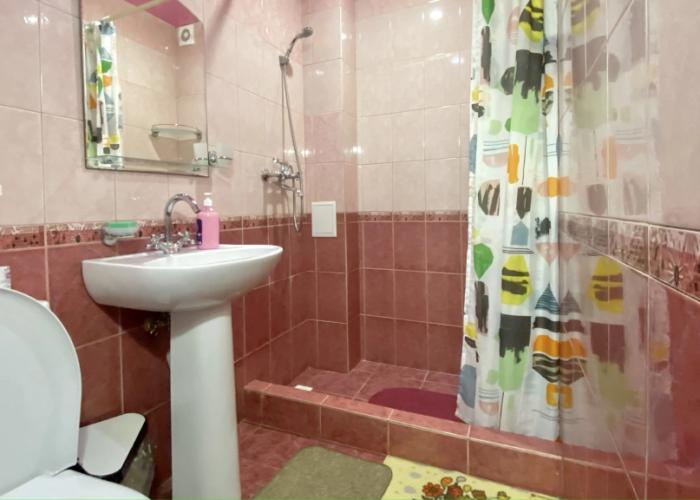 Arina Guest House