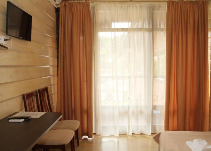 Griffon Hotel