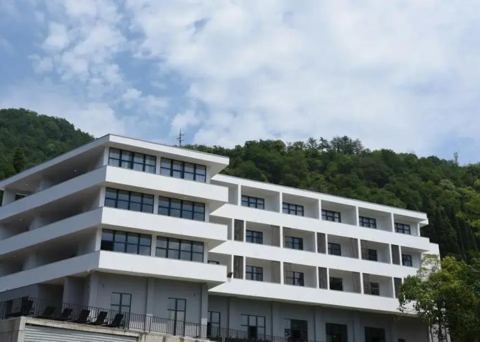 Abaash Afon Hotel