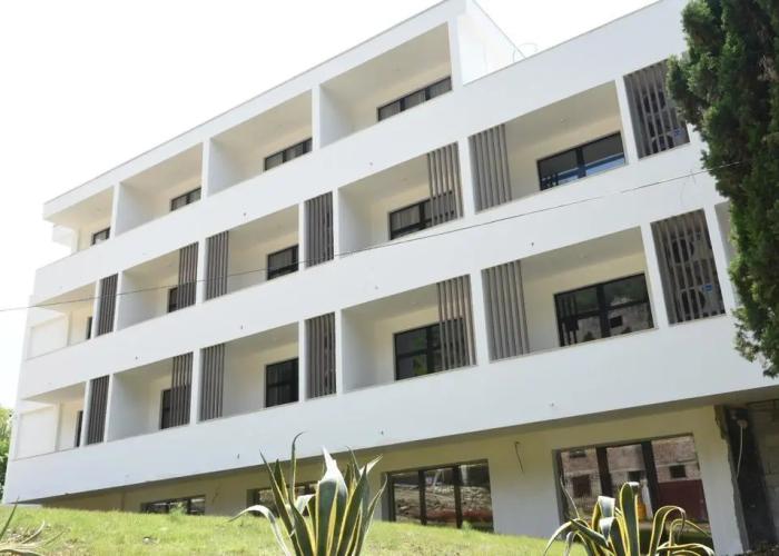 Abaash Afon Hotel