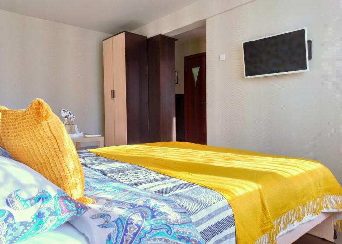 Rise And Shine 32 Mikrorayon Apartments