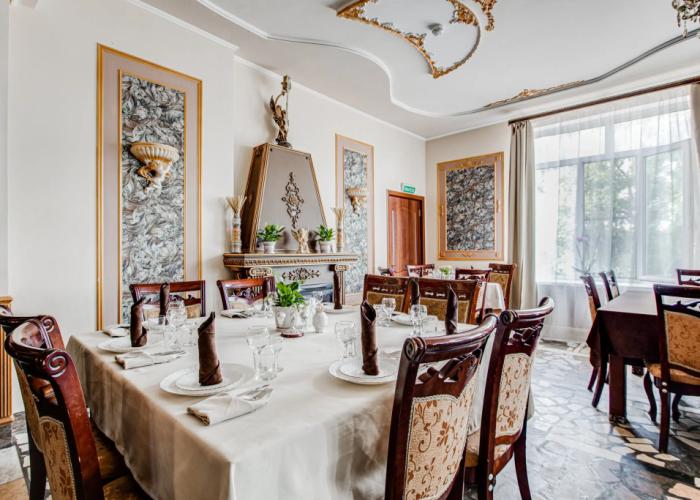 Ashhen Hotel