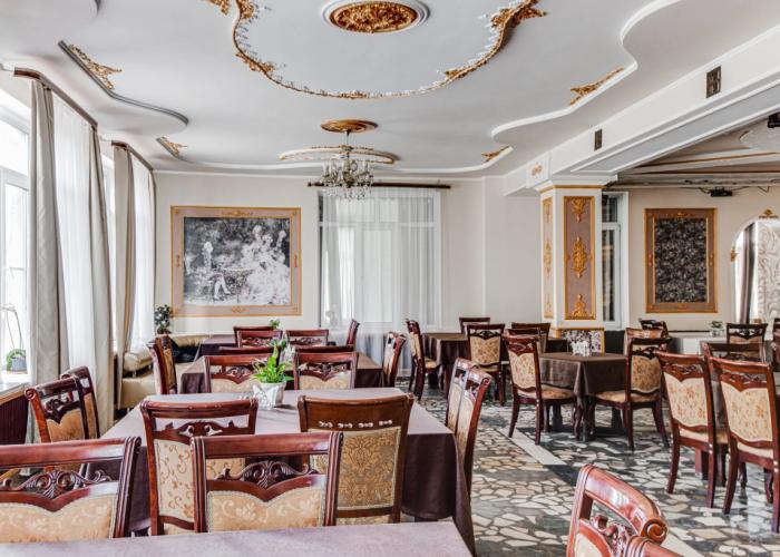 Ashhen Hotel