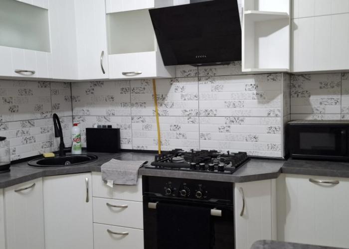 Na Zaporozhskoy 37 Flat