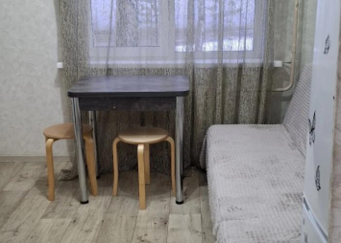 Na Zaporozhskoy 37 Flat