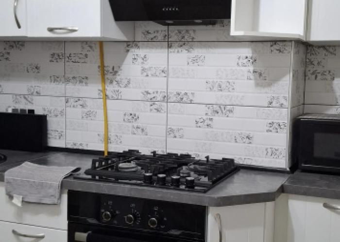 Na Zaporozhskoy 37 Flat