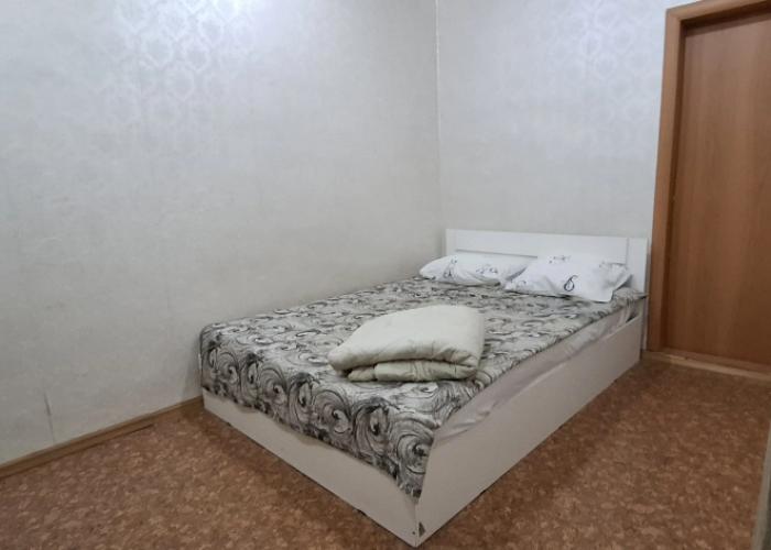 Na Artilleriyskoy Flat