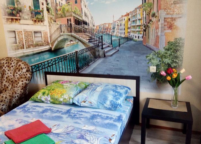 Venetsiya Karyakinskaya 41 Apartaments