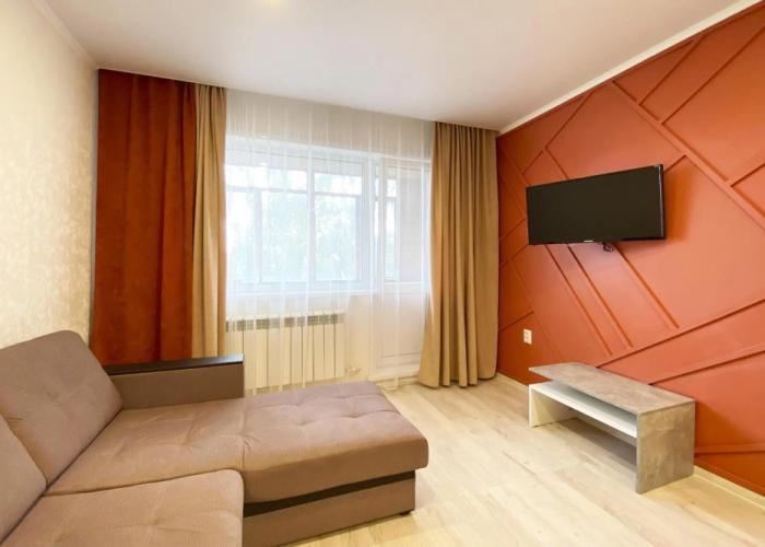 Dobrye Sutki Apartment on Mukhacheva 133