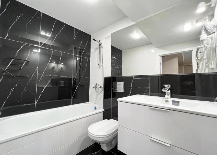 Dobrye Sutki Na Trofimova 33 Apartments