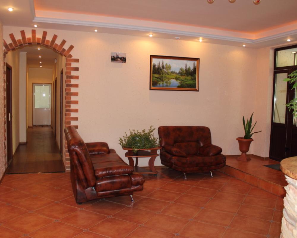 Guest House On Lesnaya Street