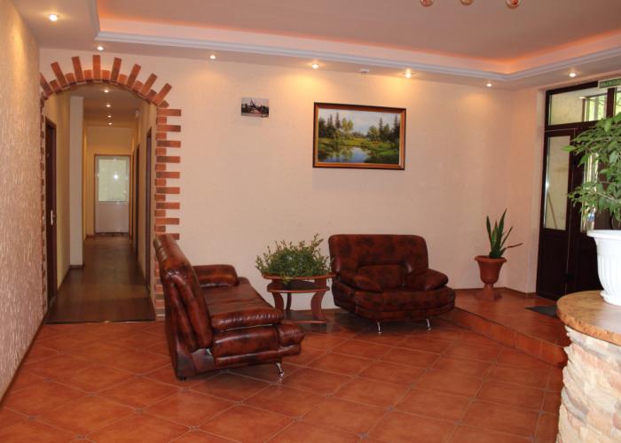Guest House On Lesnaya Street