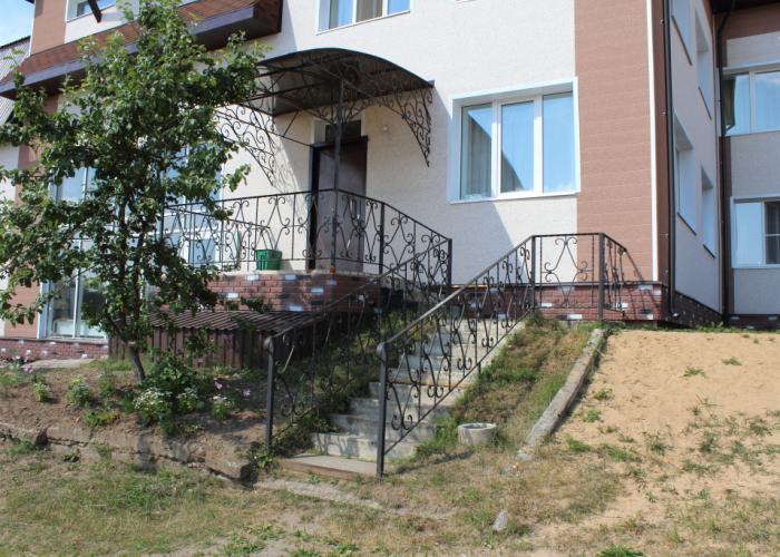 Guest House On Lesnaya Street