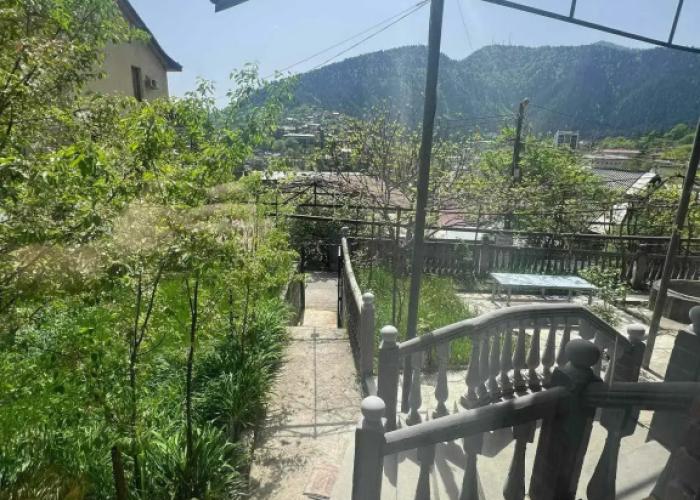 Shota's Guest House