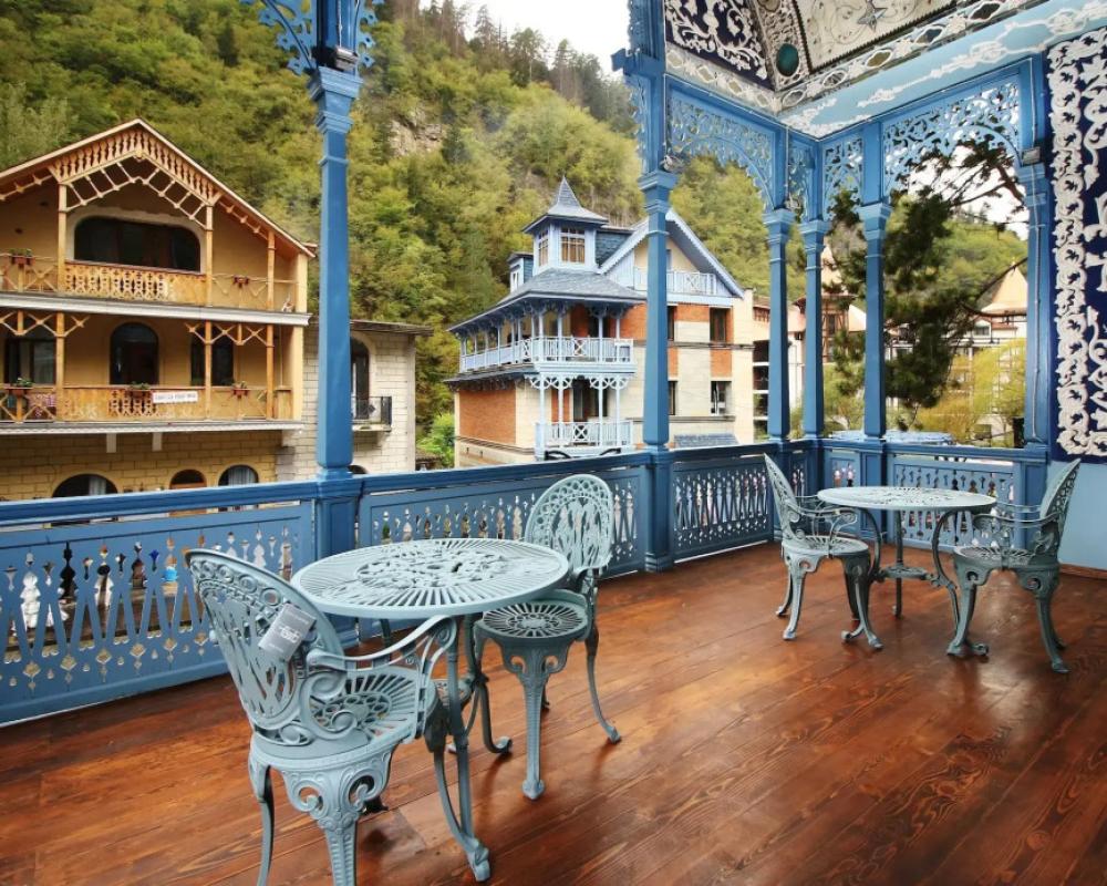 Golden Tulip Borjomi