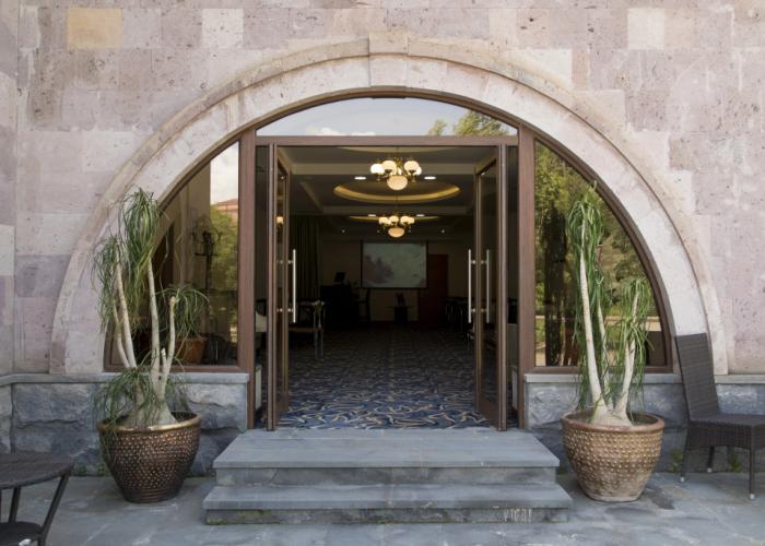 Armenia Hotel