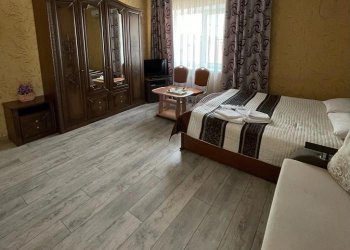 Raduga Hotel