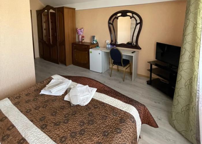 Raduga Hotel