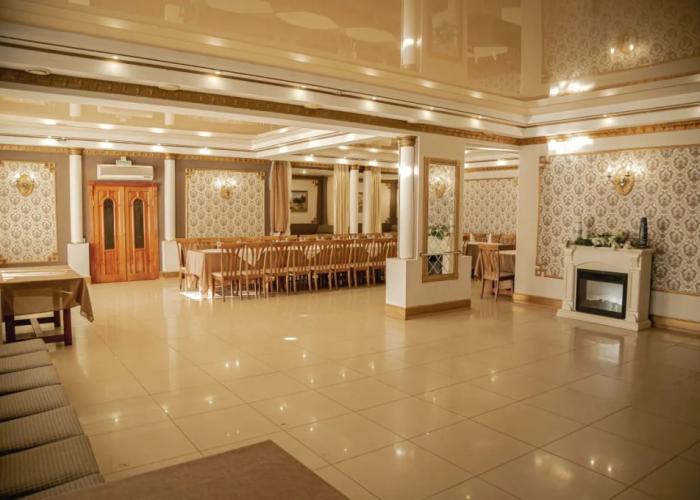 Gostinichny Kompleks Premyer Hotel