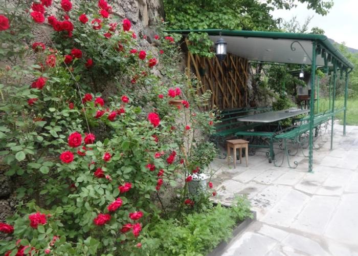 Iris Guest House
