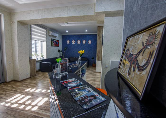 LEVEL Hotel