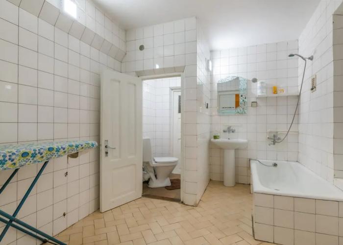 Anna's Guest house