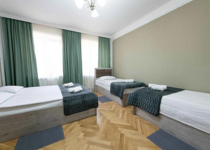 Anna's Guest House Gori Guest House
