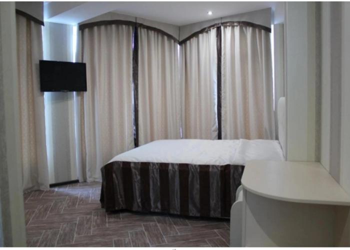 Rivyera Guest House
