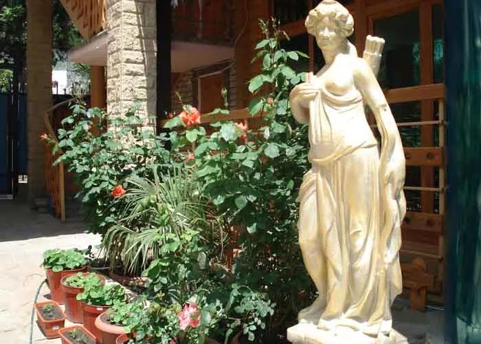 Kniazhiy Grad Guest House