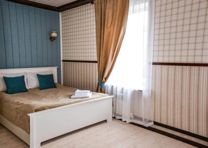Russkiy Prichal Hotel