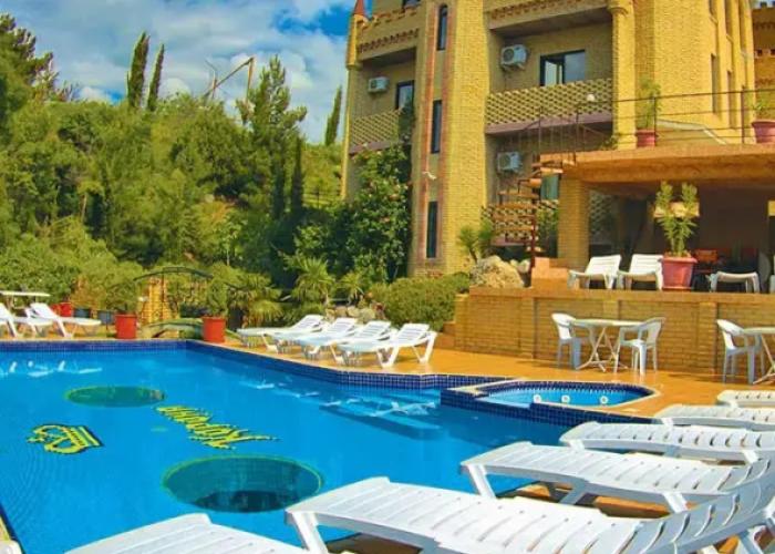 Korona Hotel