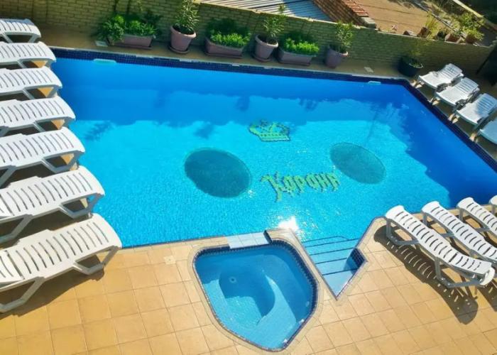 Korona Hotel