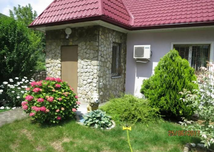 Nesta RF Guest House