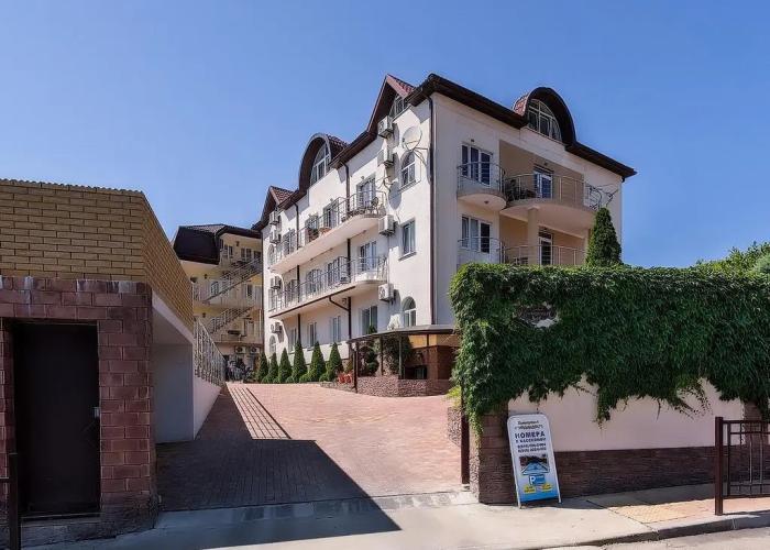 Yug Guest House