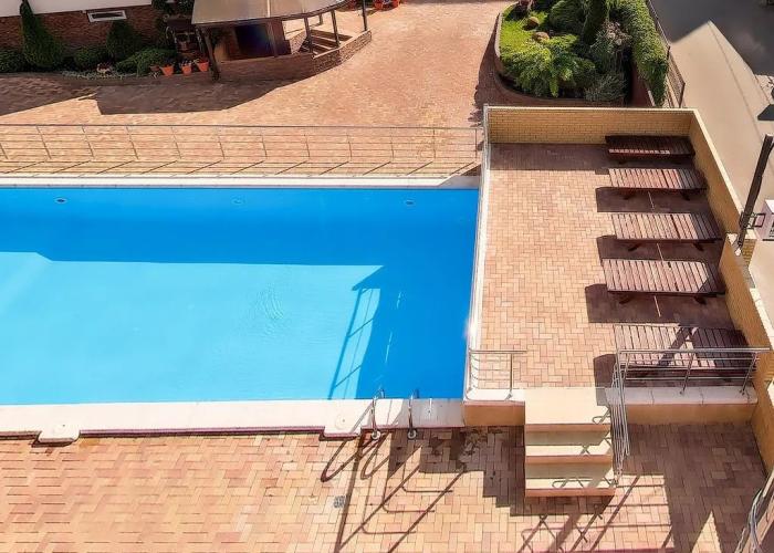 Yug Guest House