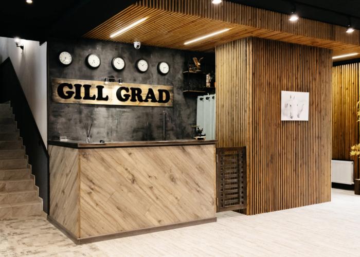 Gill Grad Hotel