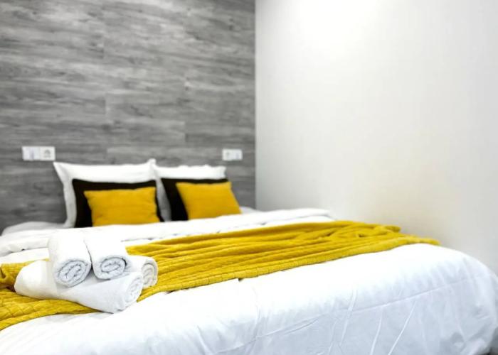 V Premium Zhk Apartments