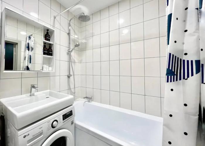 V Premium Zhk Apartments