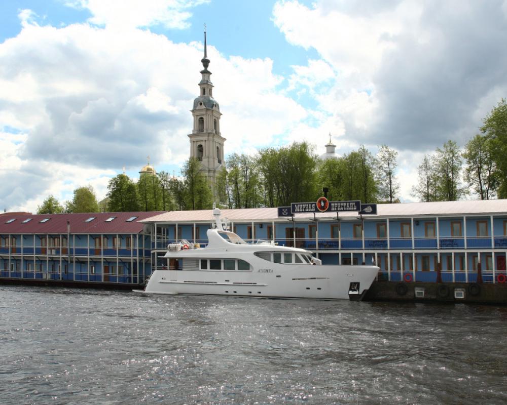 Mirnaya Pristan Hotel