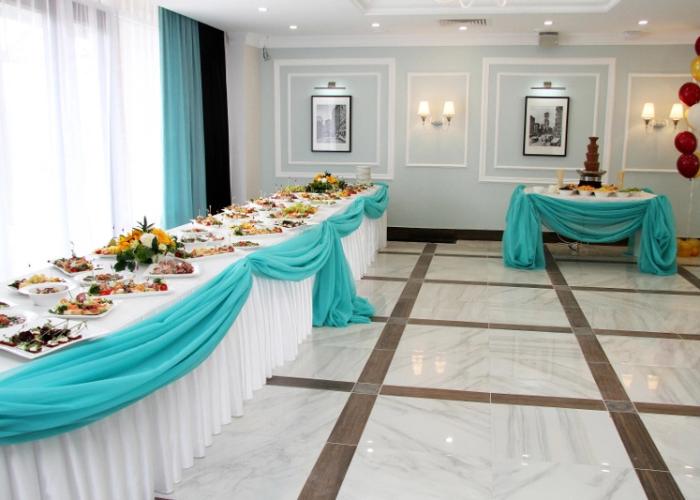 Premier Hotel