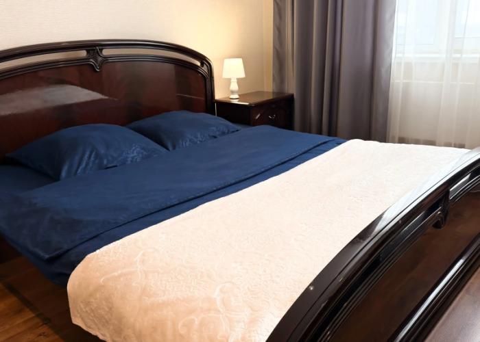 Dizaynerskaya S Dzhakuzi Flat