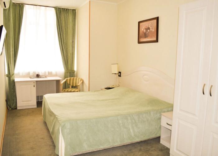 Forest Inn Hotel