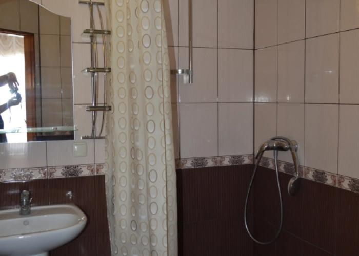 Longvina Guest House
