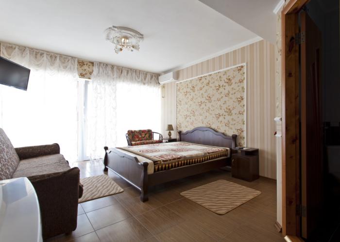 Longvina Guest House
