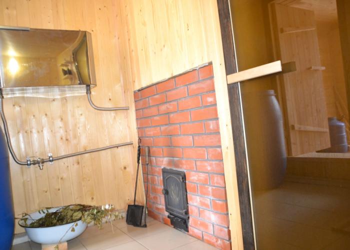 Leto Guest House