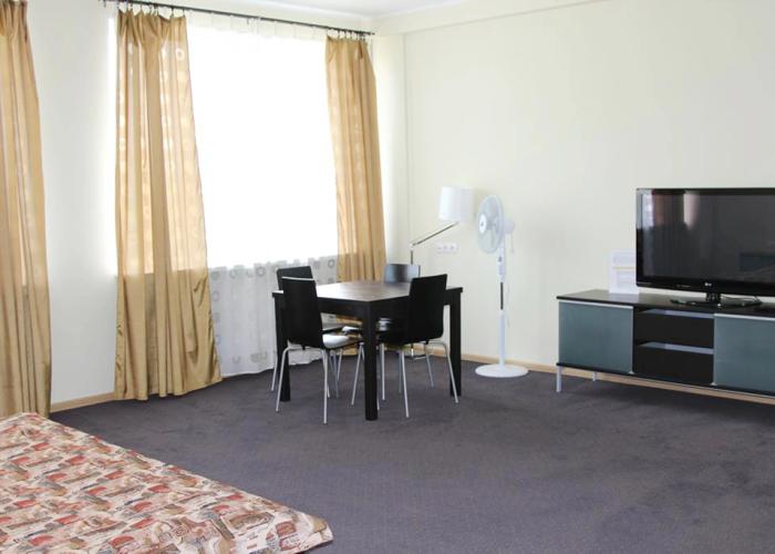 Verhnij MIZ Hotel