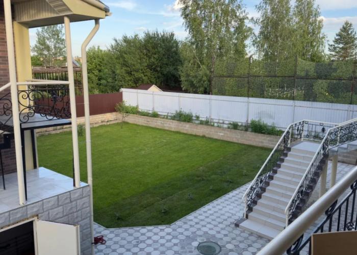 Triumf Guest House
