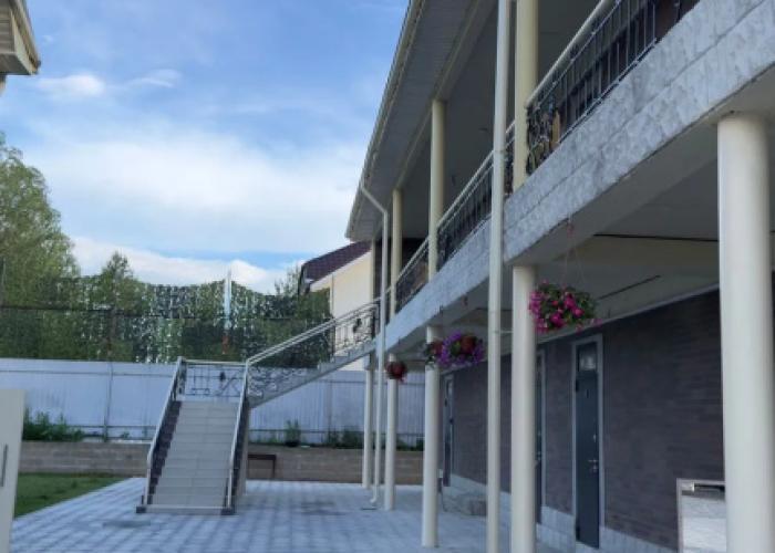 Triumf Guest House