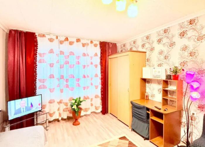 Geologorazvedchikov 1 Apartments