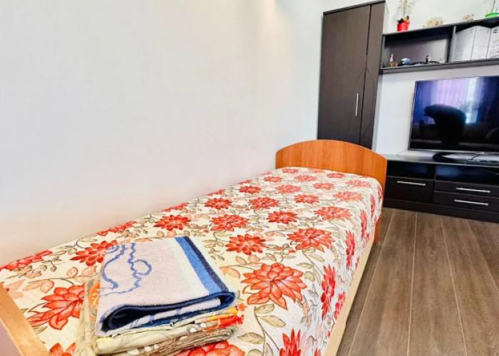 Kedrovaya 14 Apartments